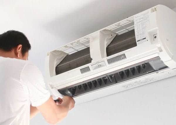 Why Is Your AC Unit Humming But Not Turning On